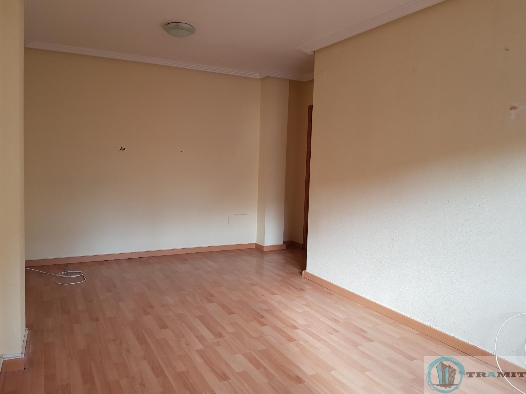 For sale of apartment in Murcia