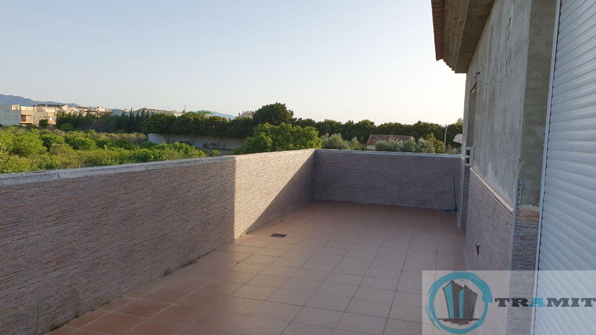 For sale of house in LLANO DE BRUJAS