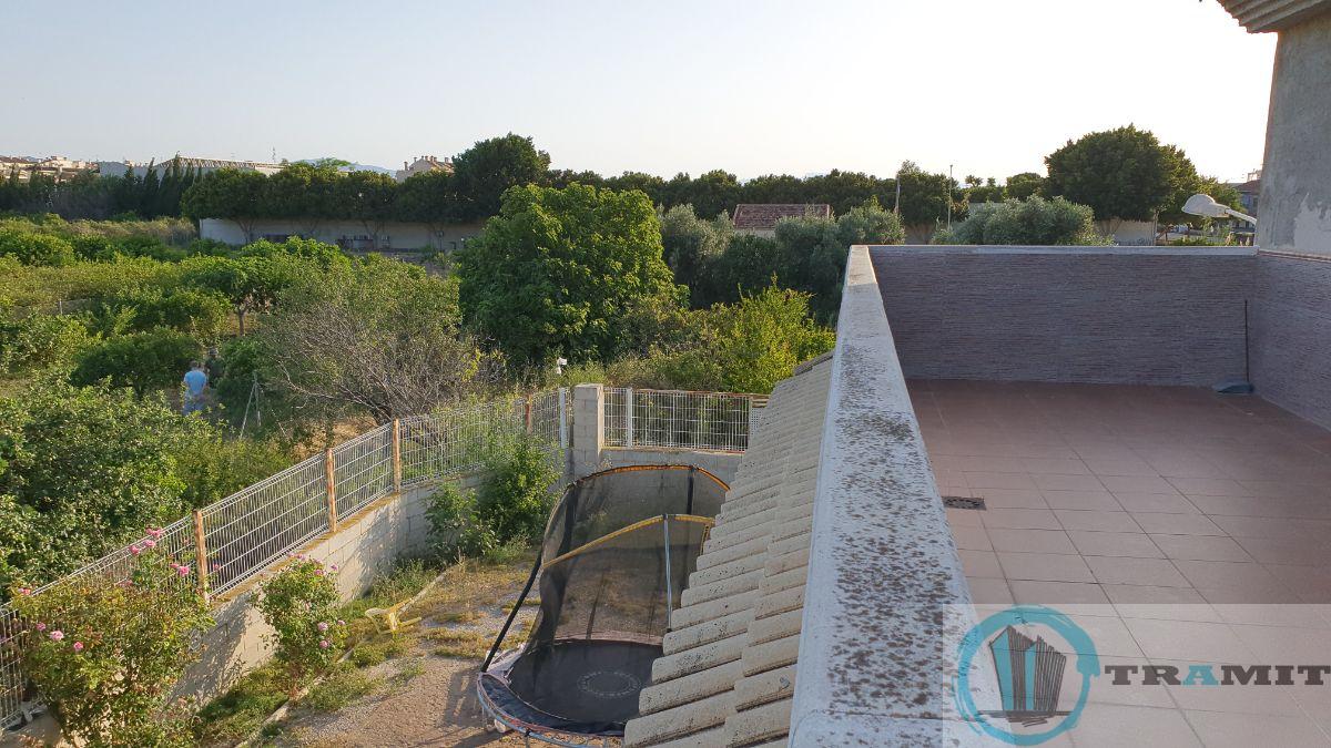 For sale of house in LLANO DE BRUJAS
