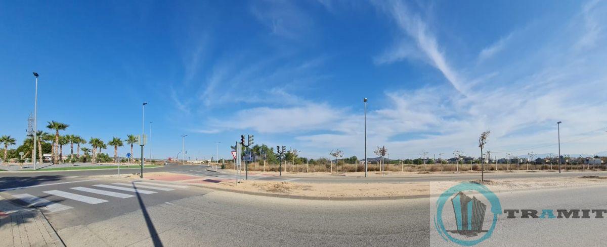 For sale of land in Churra