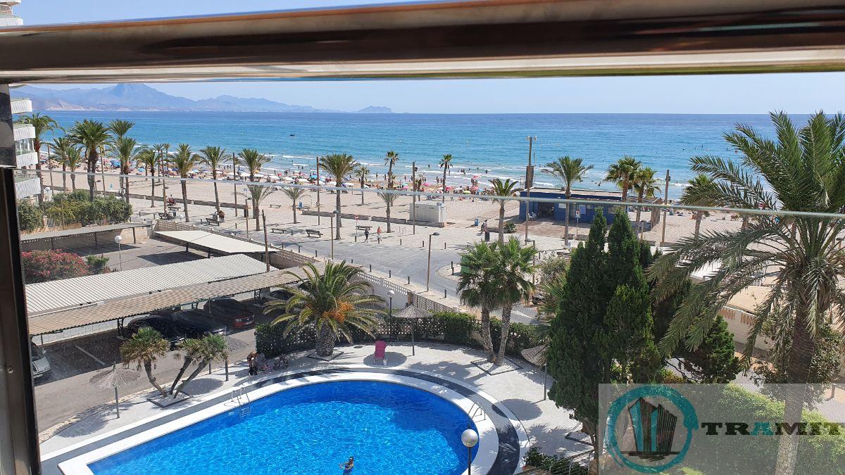 For sale of apartment in San Juan de Alicante
