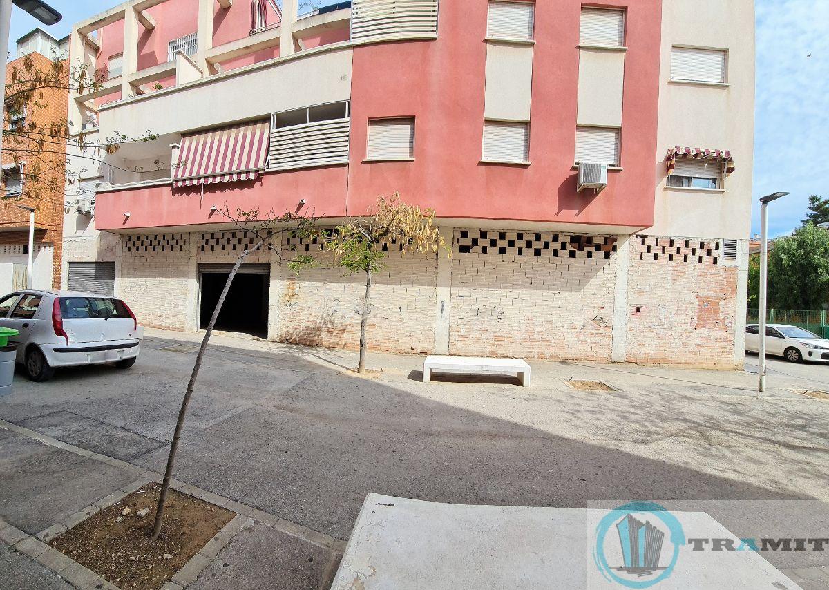 For rent of commercial in Alcantarilla