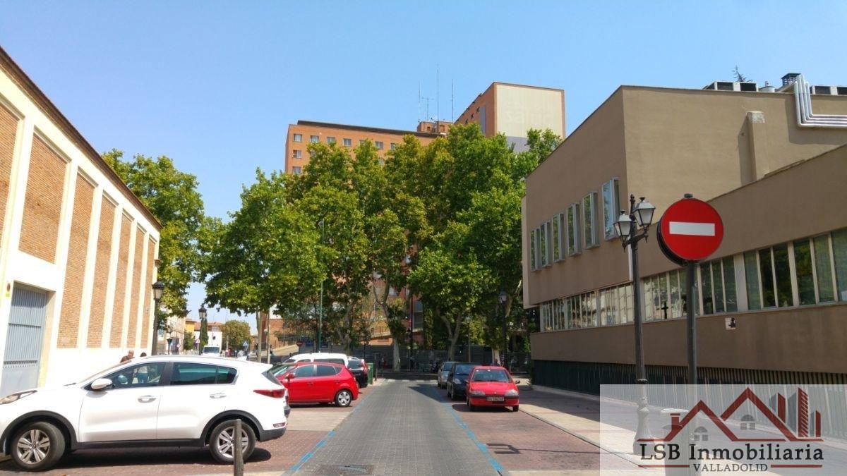 Venta de local comercial en Valladolid