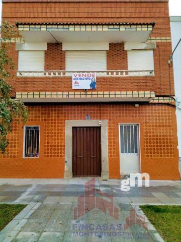 For sale of building in Quintana de la Serena