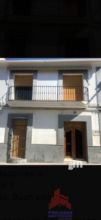 For sale of house in Santa Amalia