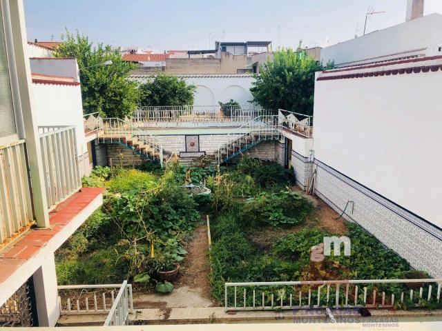 For sale of building in Don Benito