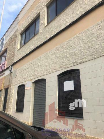 Venta de local comercial en Don Benito