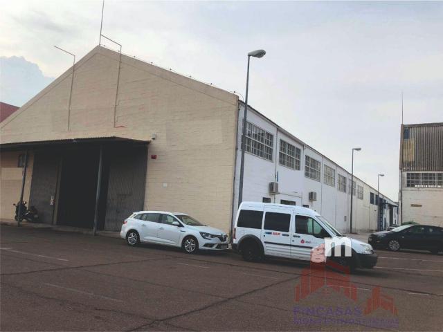 For sale of industrial plant/warehouse in Don Benito