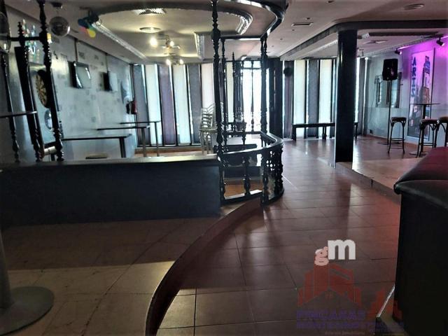 Venta de local comercial en Santa Amalia