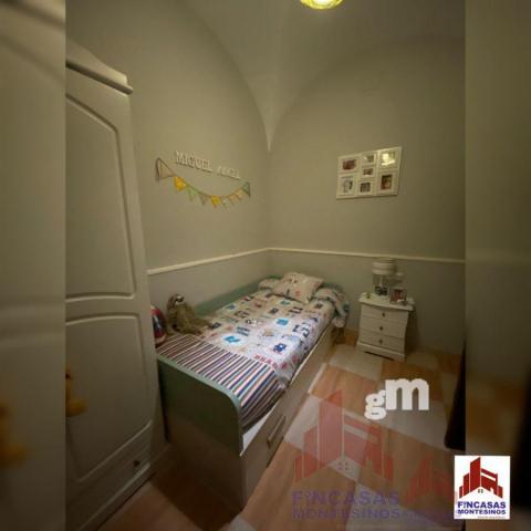 For sale of house in Santa Amalia