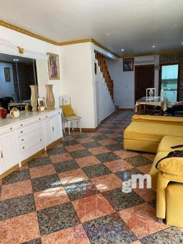 For sale of house in Almoharín