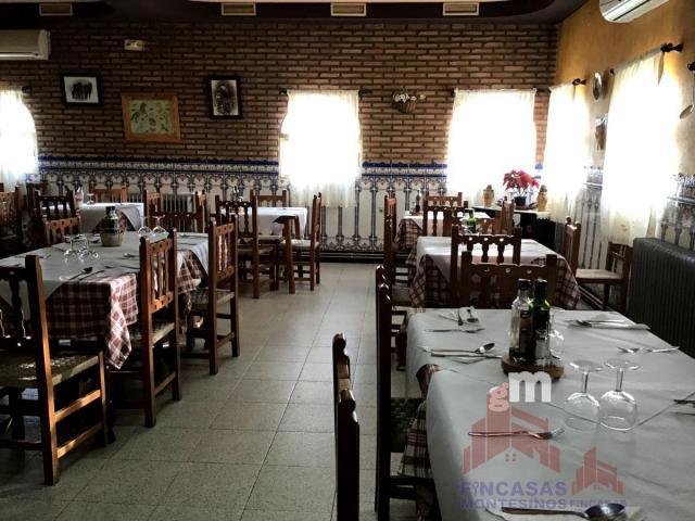 For sale of hotel in Navas del Madroño