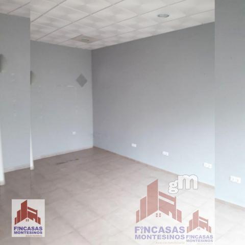 For sale of commercial in Don Benito