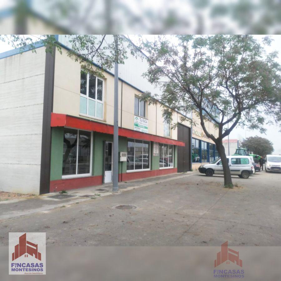 For sale of industrial plant/warehouse in Don Benito