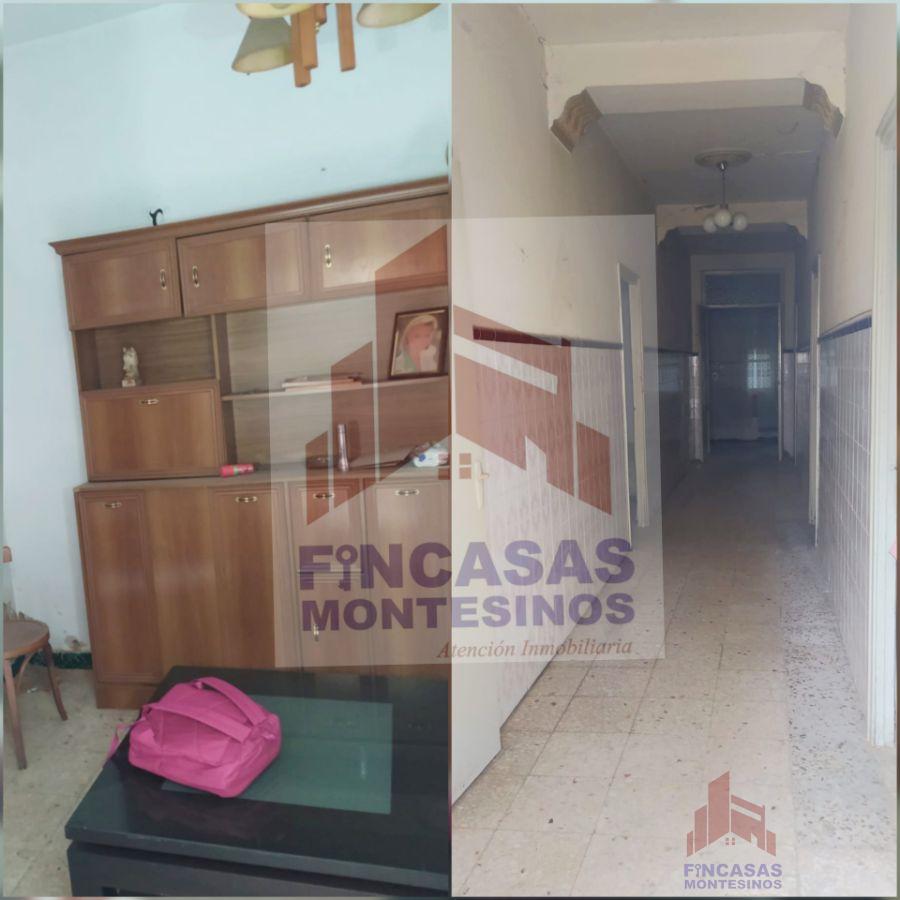 For sale of house in Villanueva de la Serena