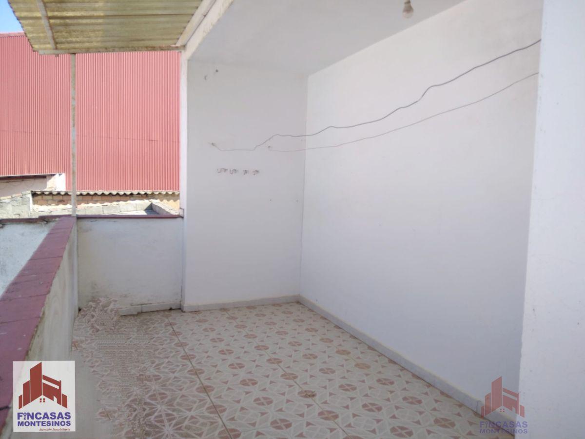 For sale of house in Santa Amalia