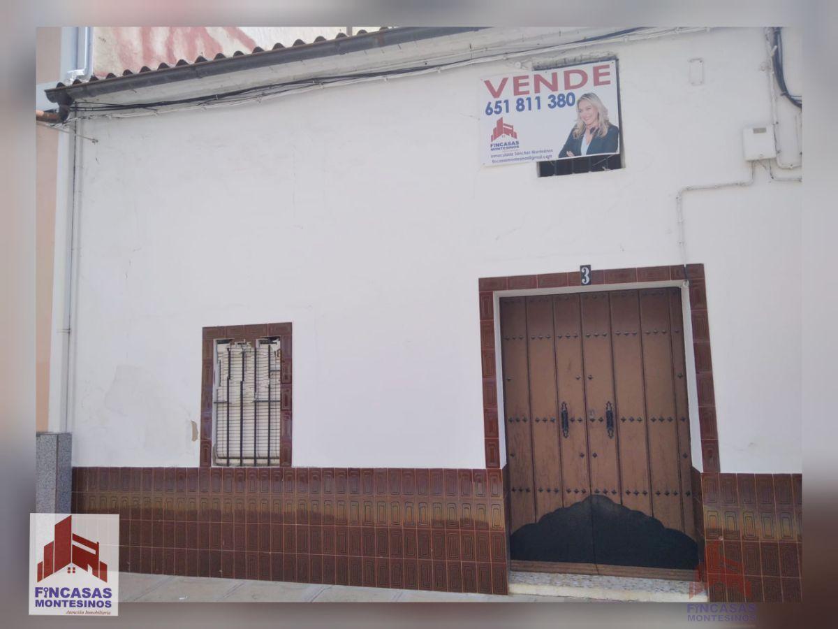 For sale of house in Santa Amalia