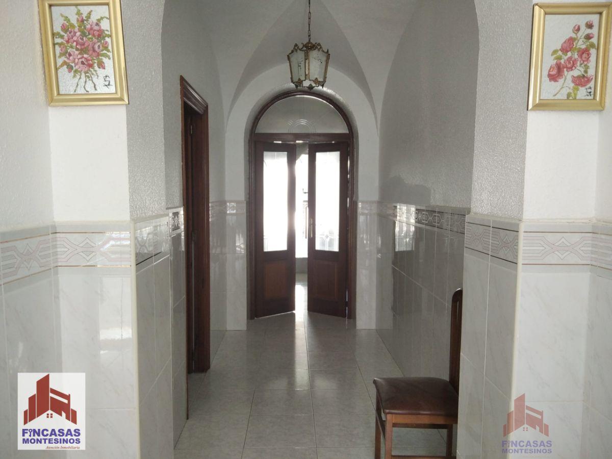 For sale of house in Santa Amalia