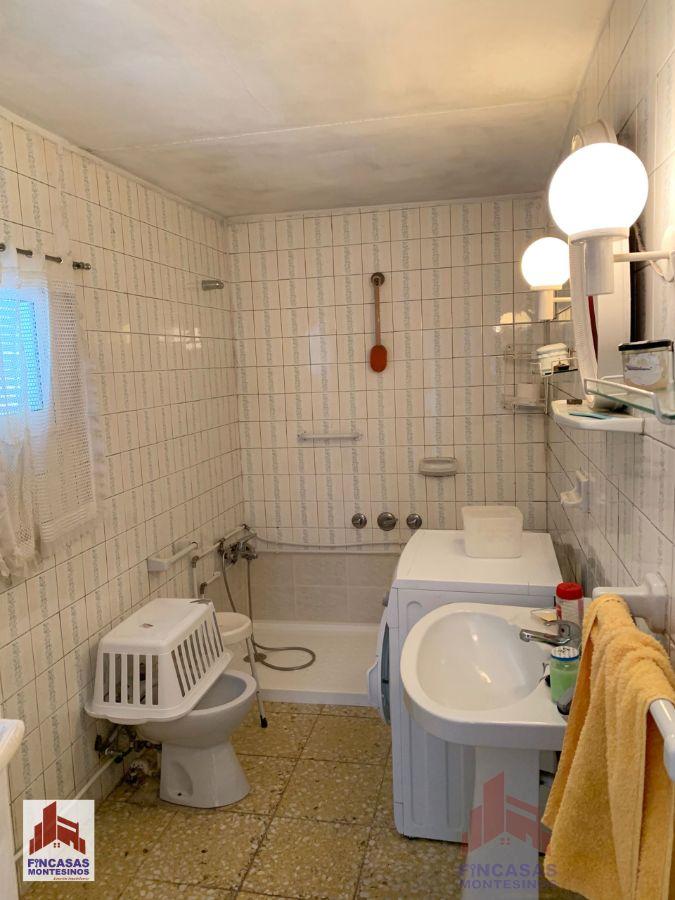 For sale of house in Santa Amalia