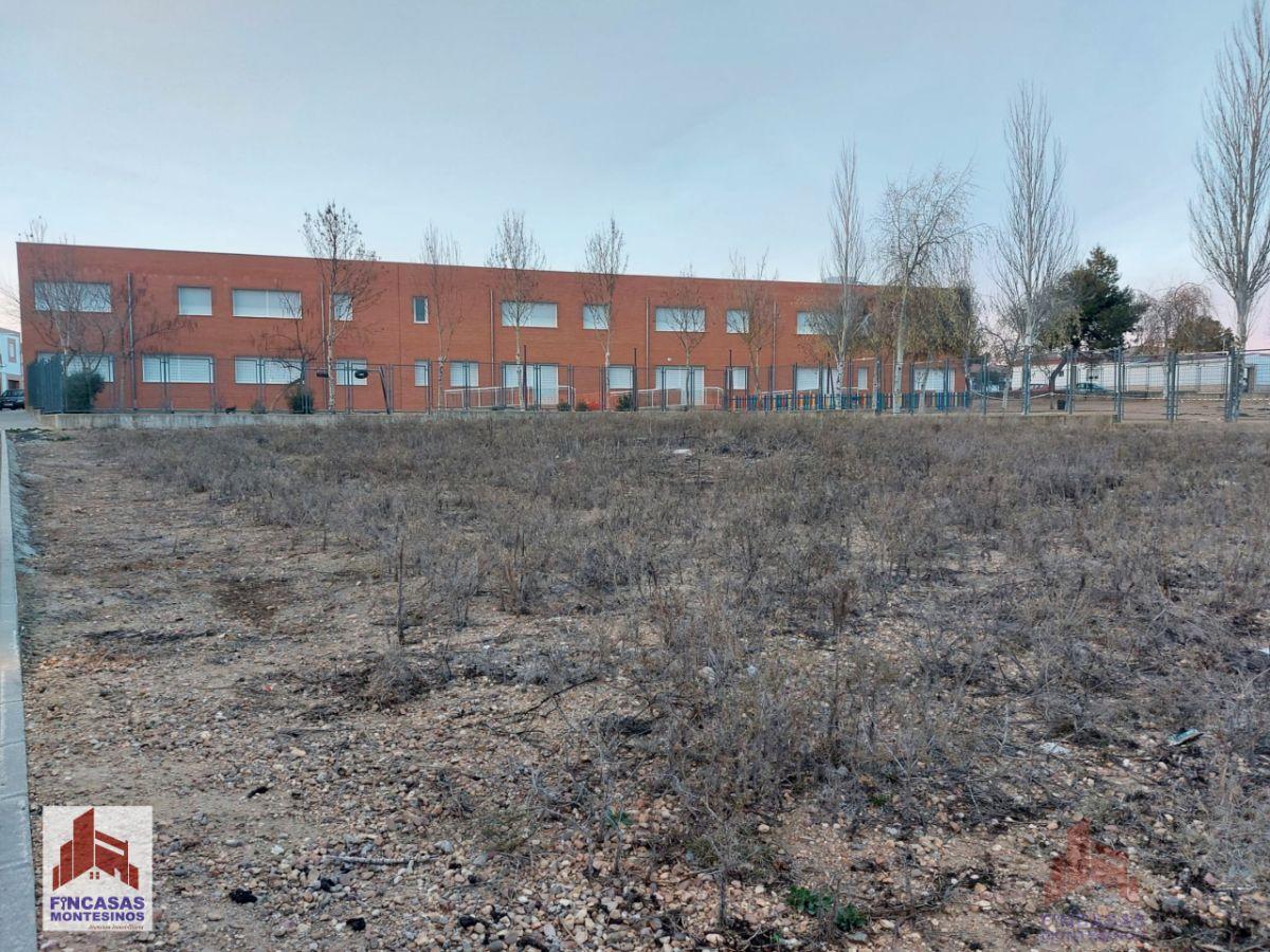 For sale of land in Trujillanos