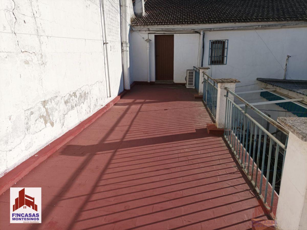 For sale of house in Santa Amalia