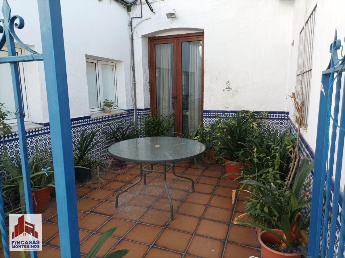 For sale of house in Santa Amalia