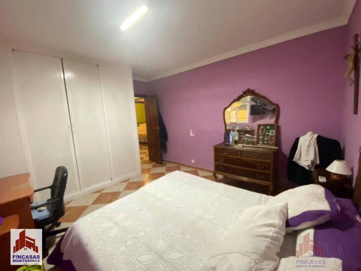 Venta de casa en Torrefresneda