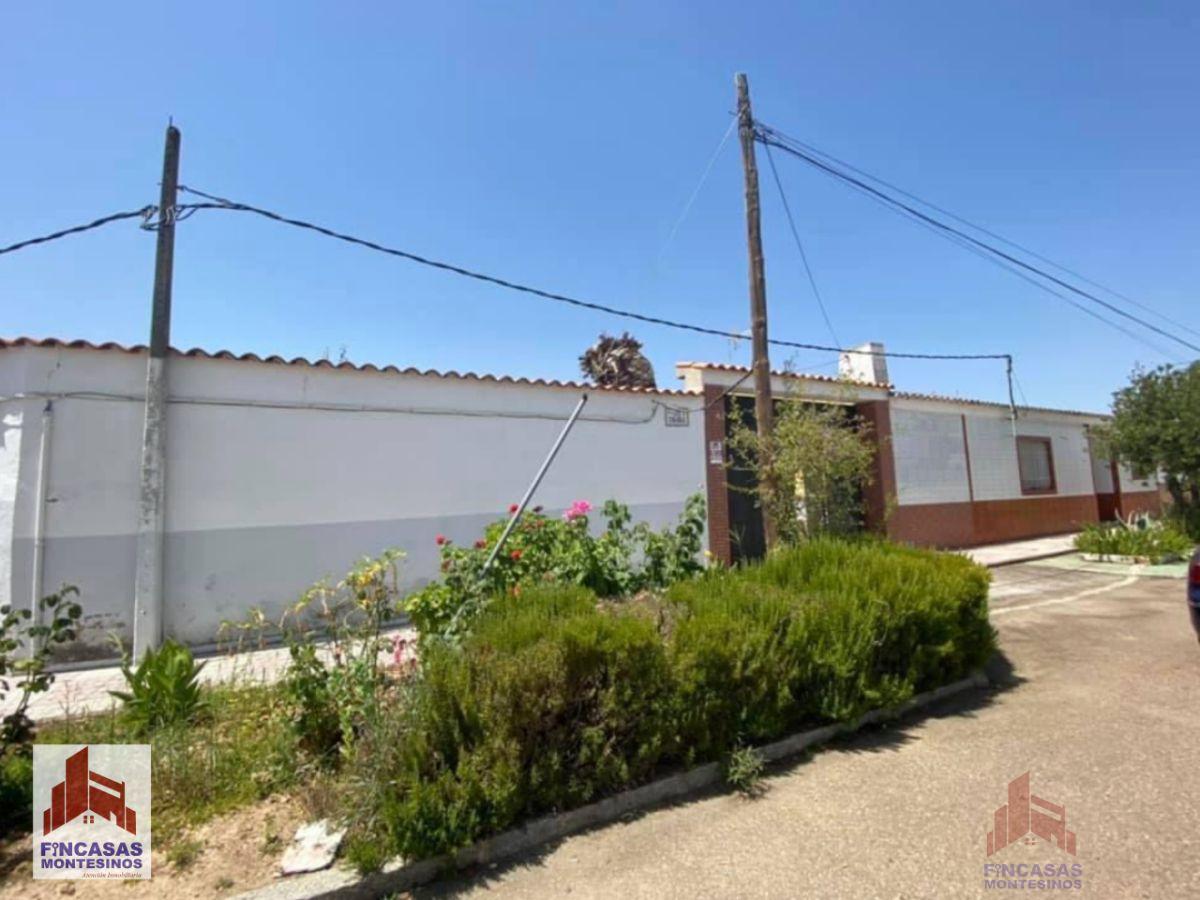 For sale of house in Torrefresneda