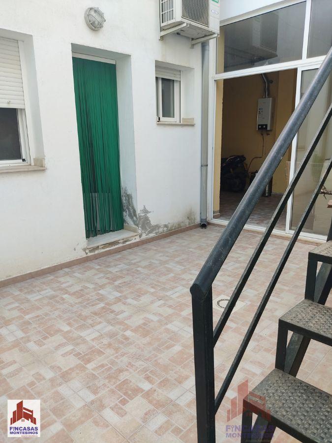 For sale of house in Santa Amalia