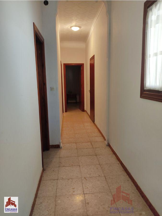 For sale of house in Santa Amalia