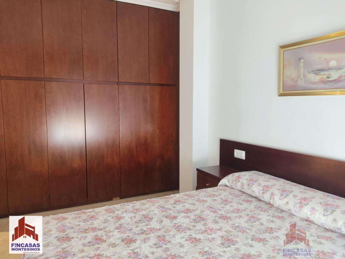 For sale of flat in Santa Amalia