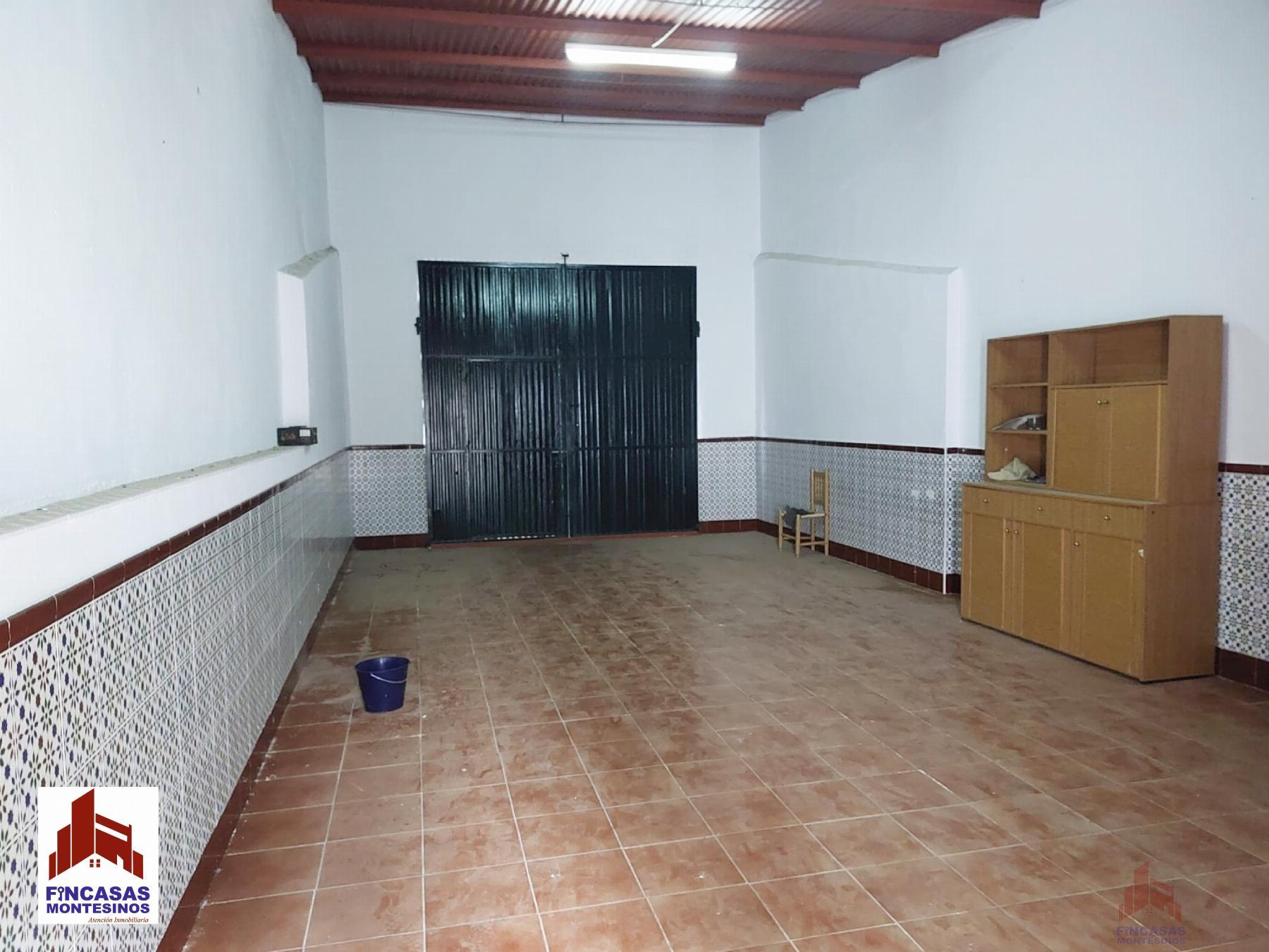 For sale of house in Santa Amalia