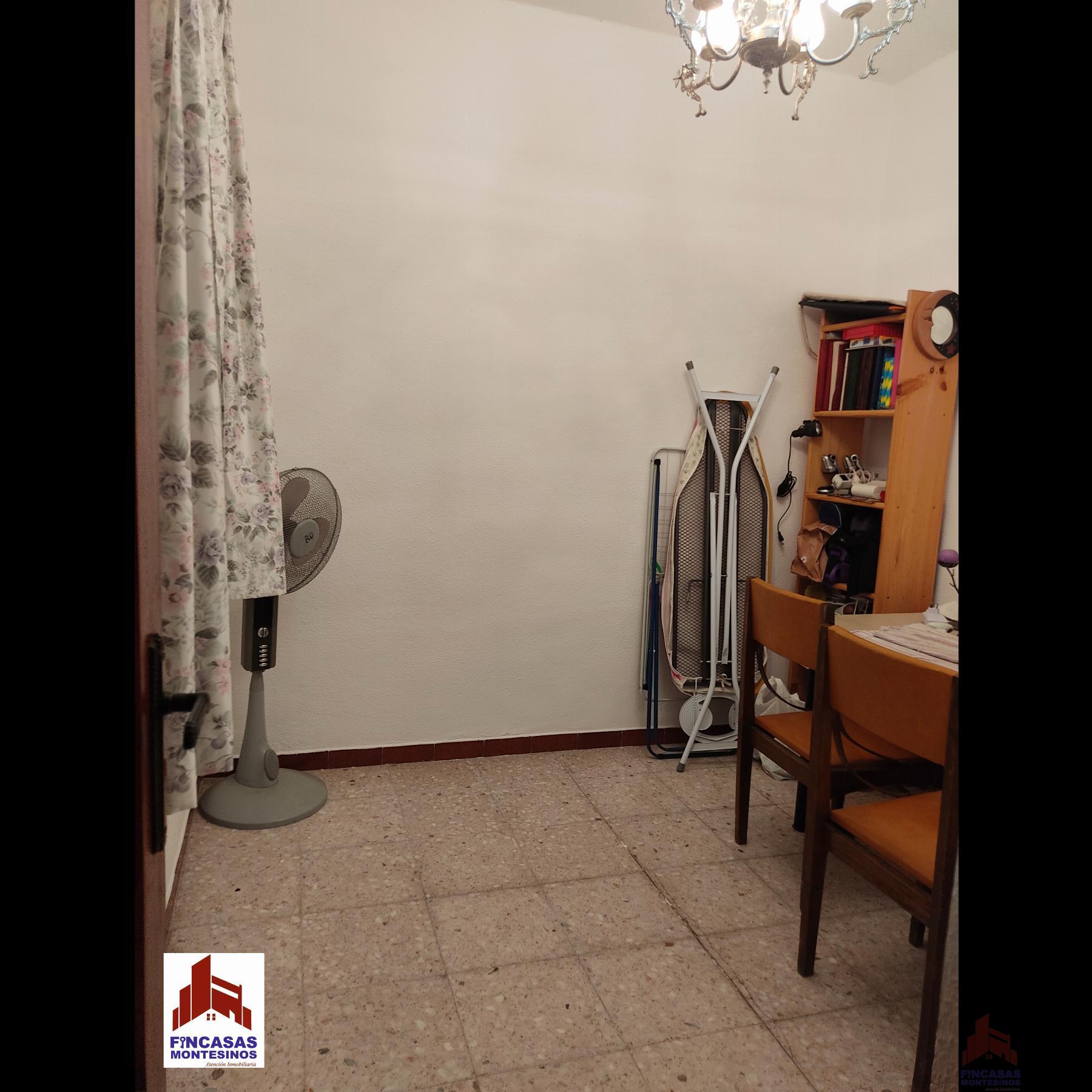 For sale of house in Santa Amalia