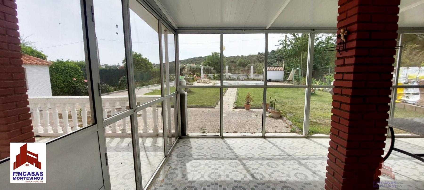 For sale of house in Santa Amalia