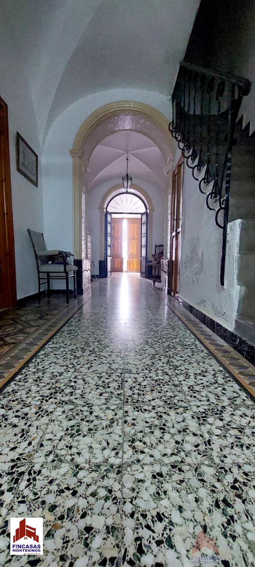 For sale of house in Santa Amalia