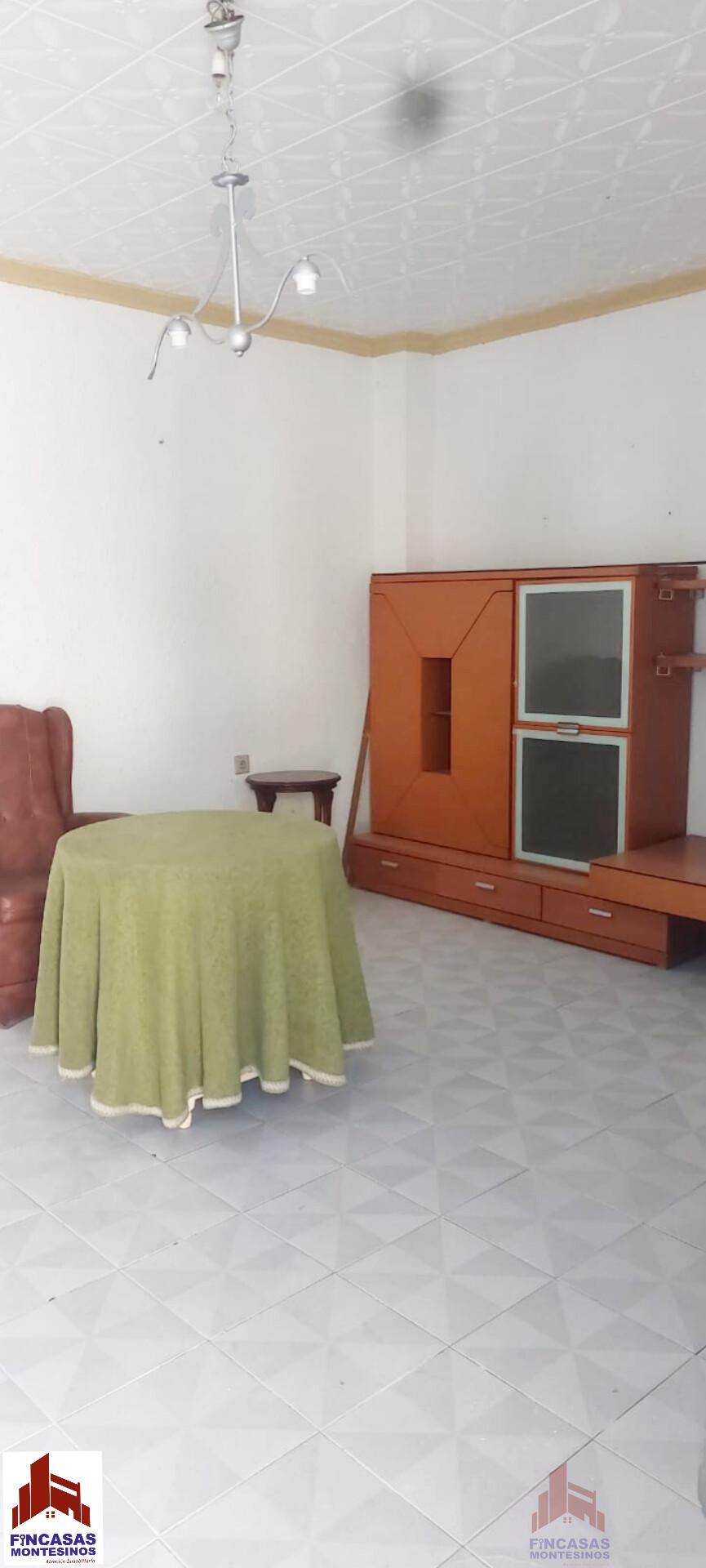 For sale of house in Santa Amalia