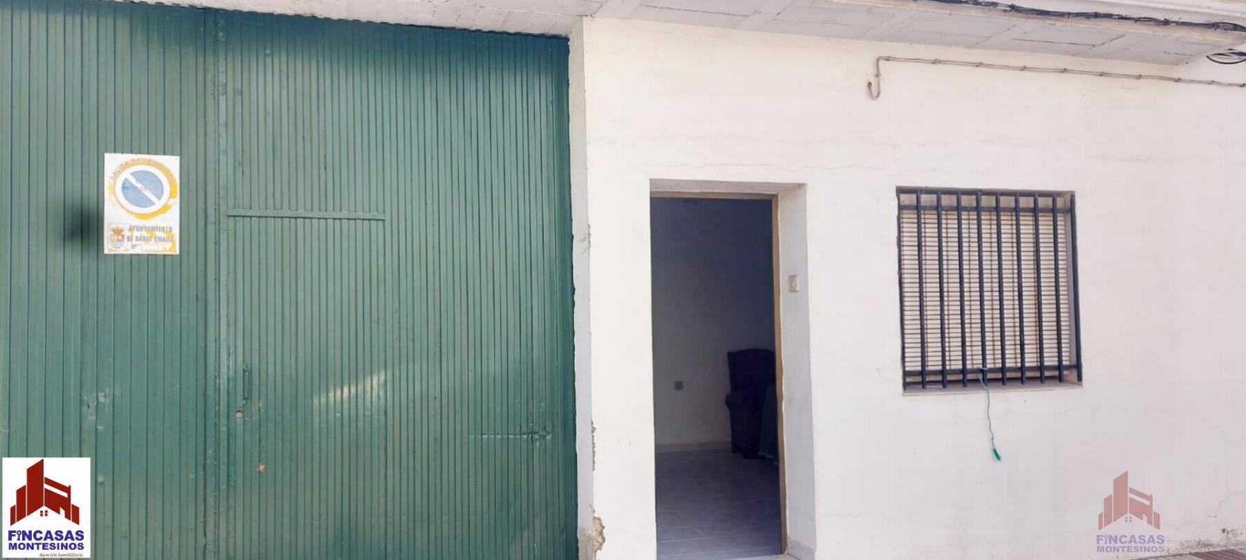 For sale of house in Santa Amalia