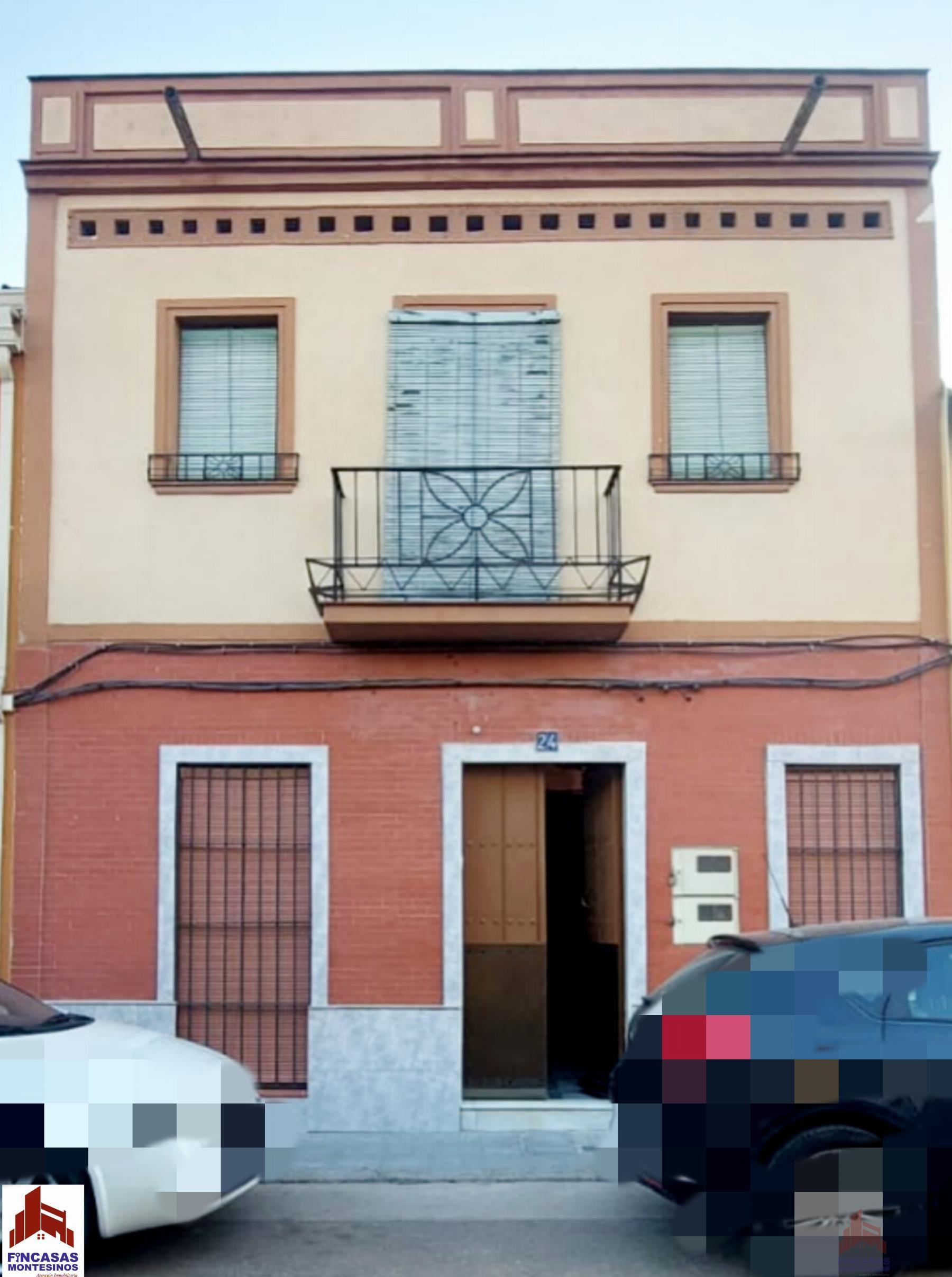 For sale of house in Santa Amalia