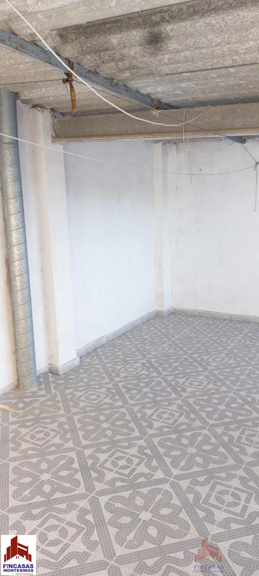 For sale of house in Santa Amalia