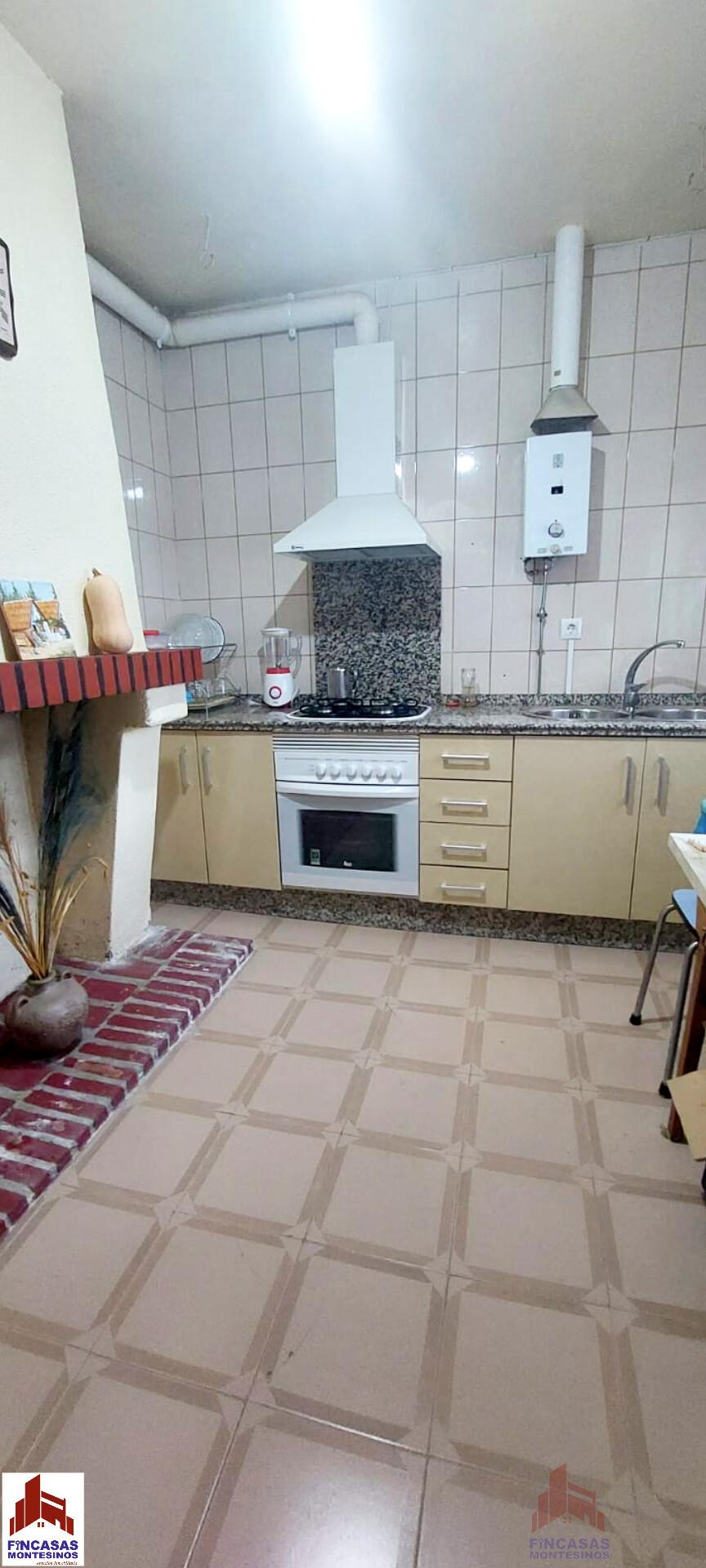 For sale of house in Santa Amalia