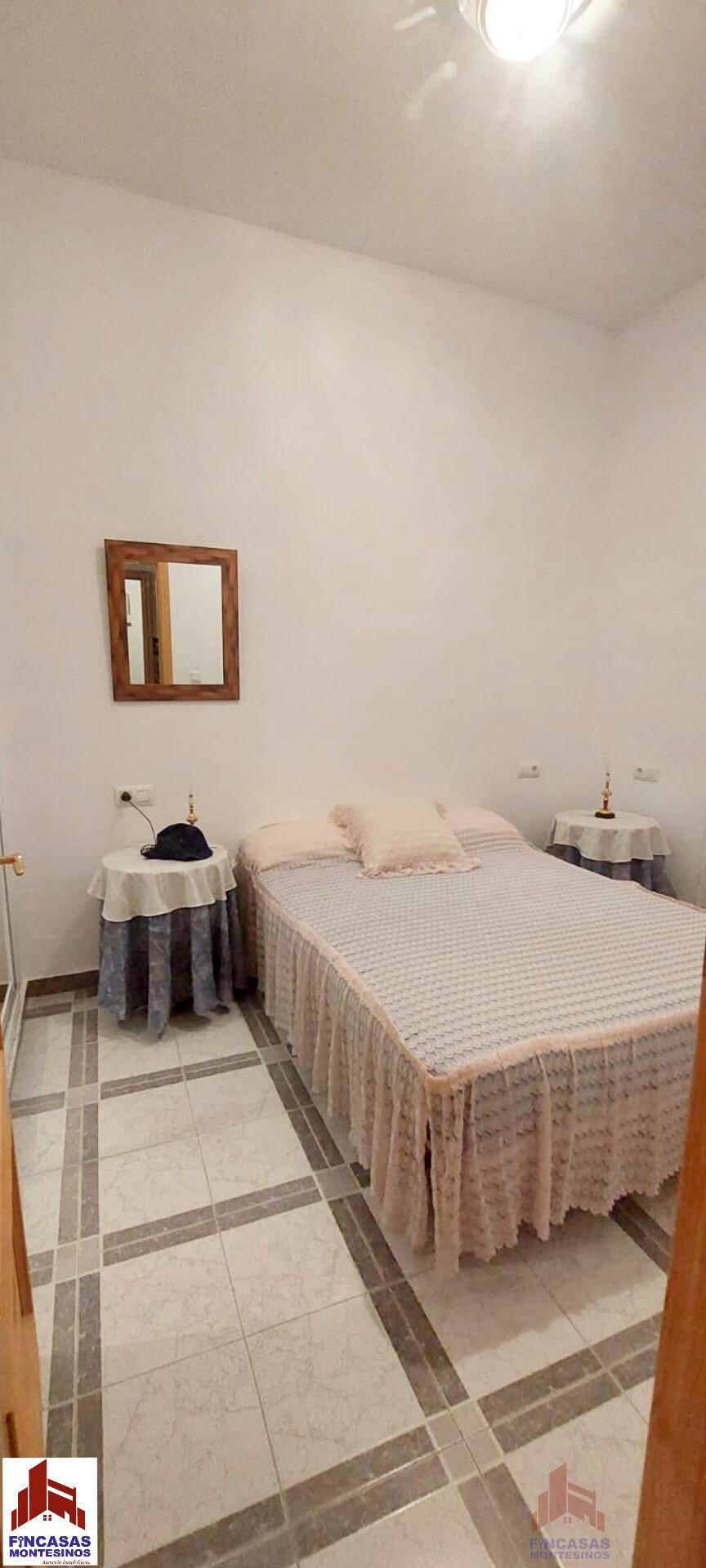 For sale of house in Santa Amalia