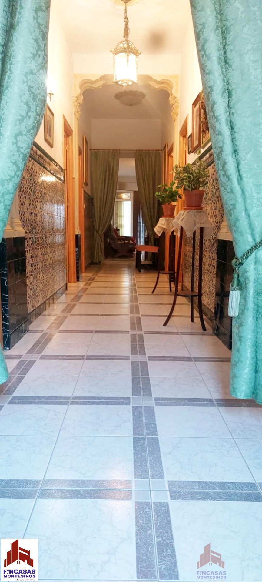 For sale of house in Santa Amalia