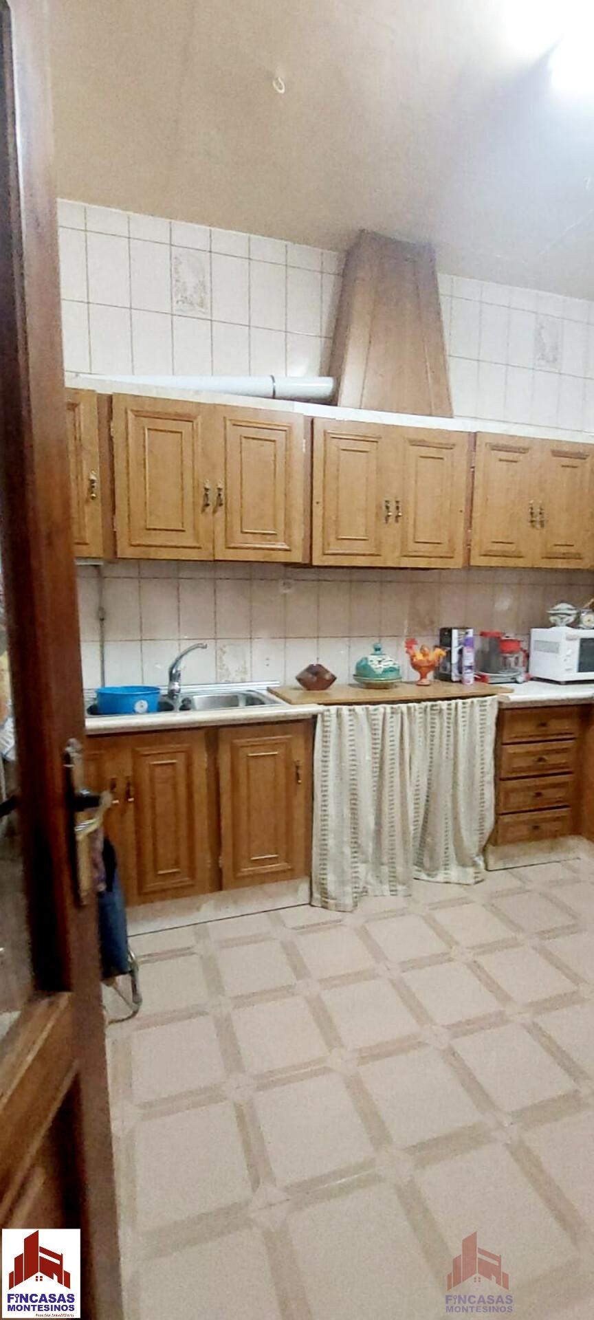 For sale of house in Santa Amalia