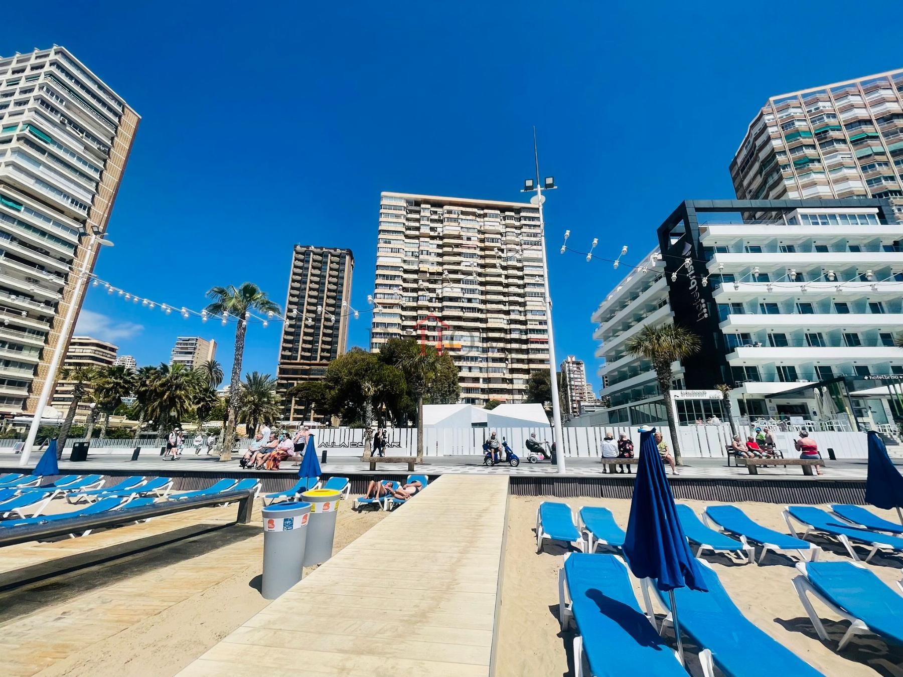 For sale of apartment in Benidorm