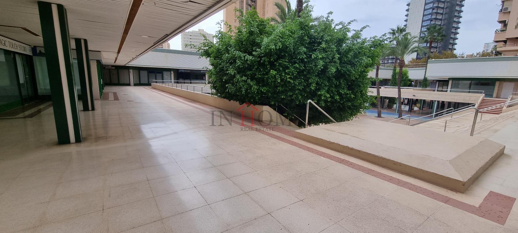 Venta de local en Benidorm