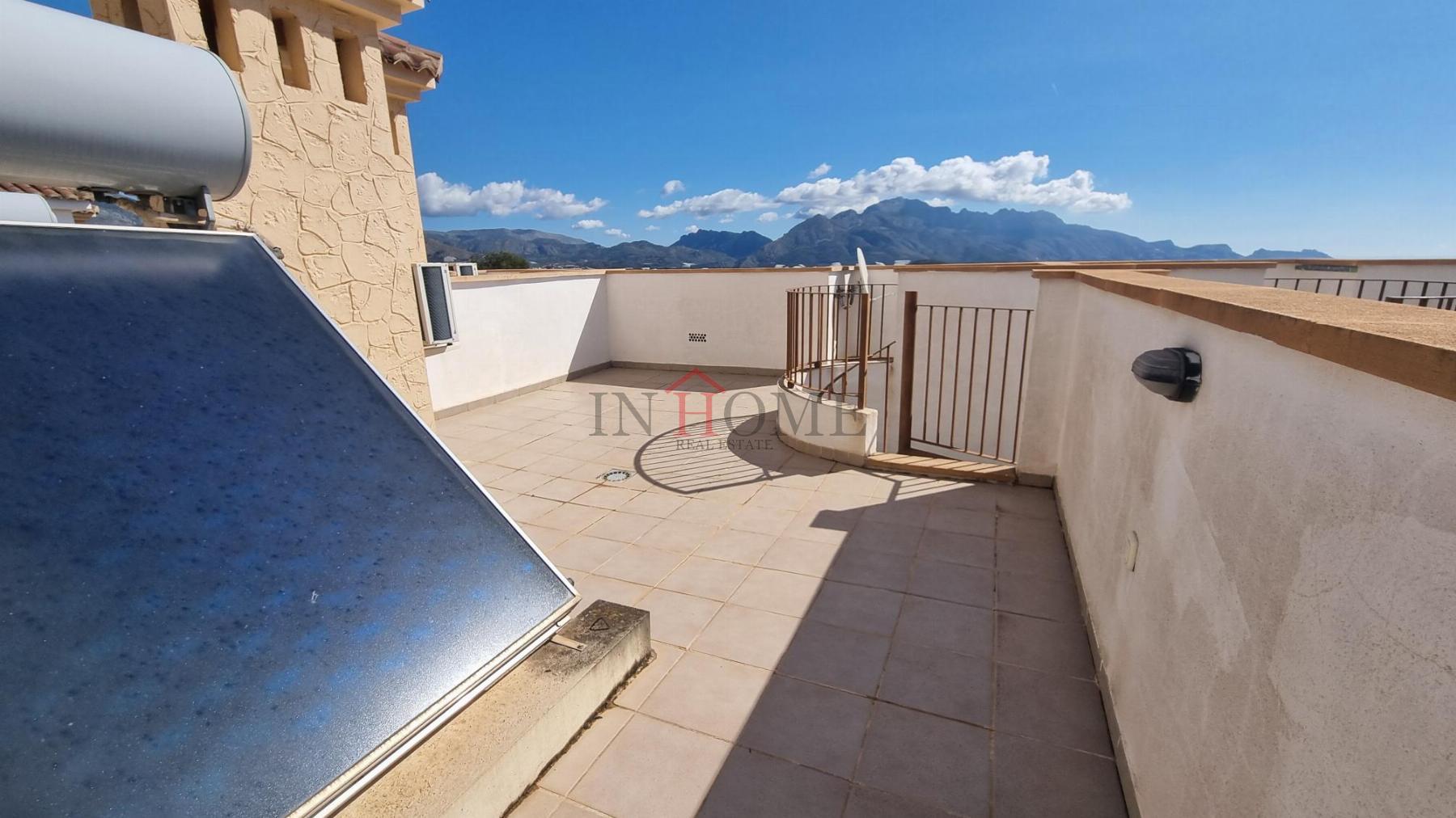 For sale of chalet in Polop