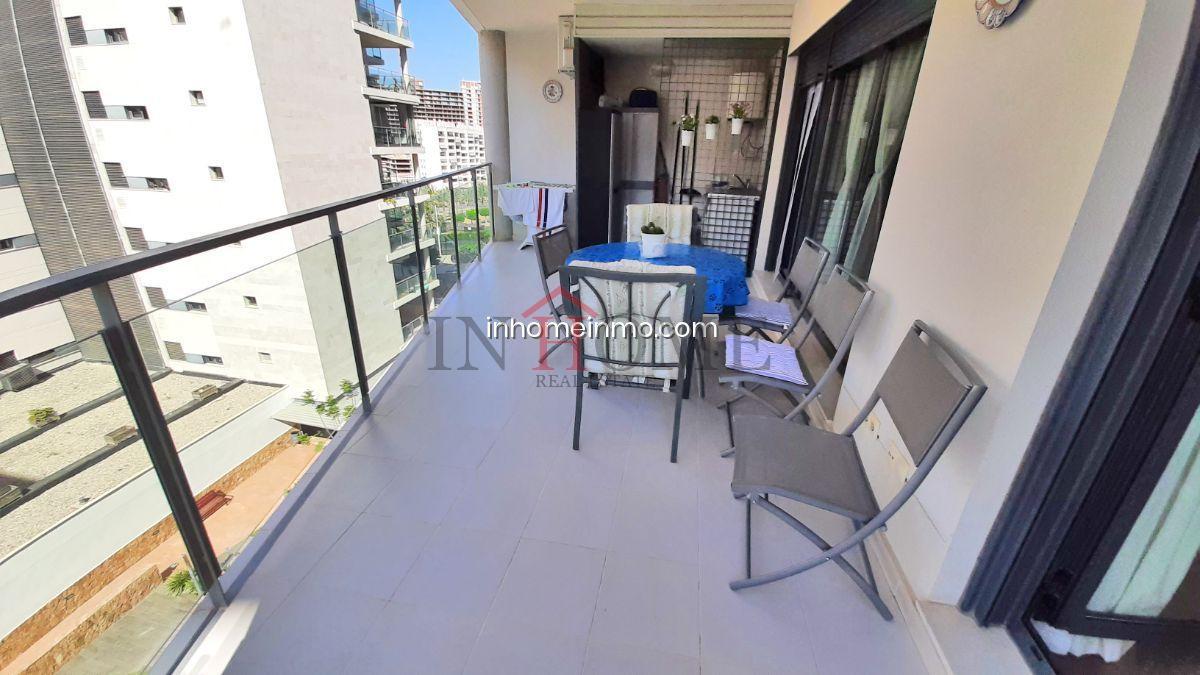 For sale of apartment in Villajoyosa