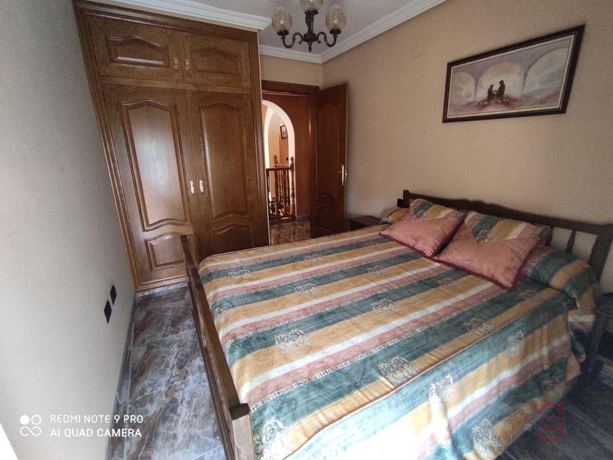 For sale of chalet in Burriana