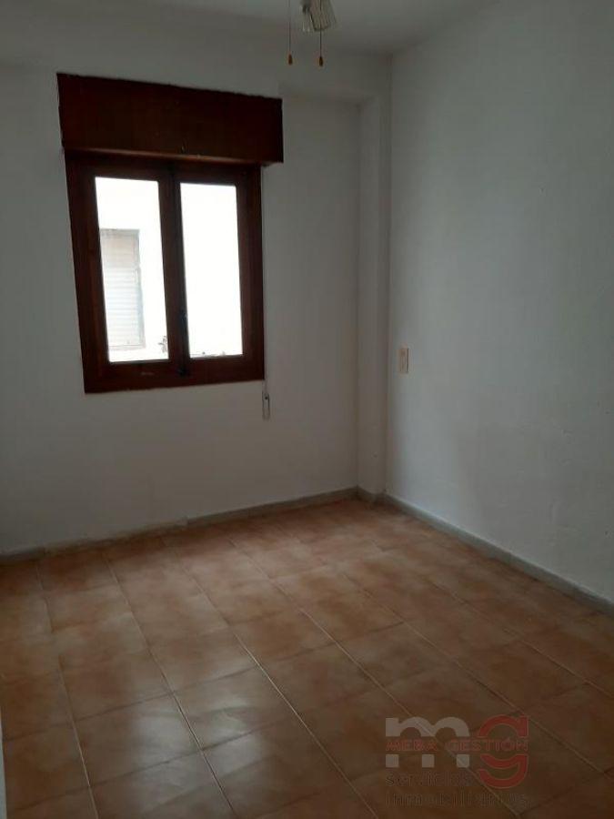 For sale of flat in Adsubia