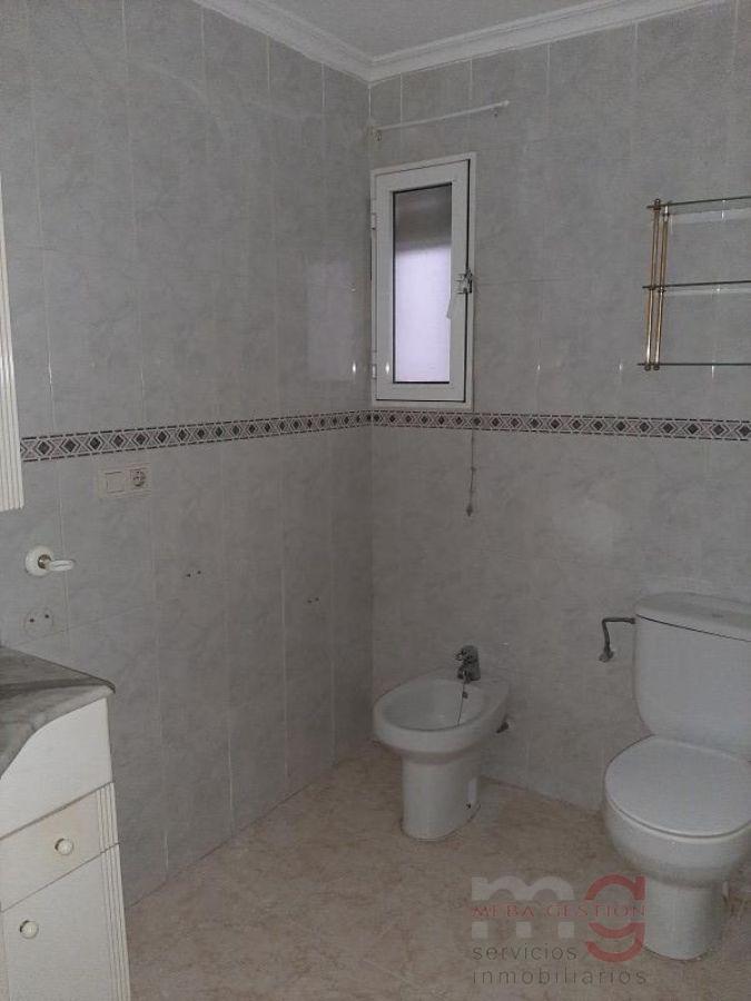 For sale of flat in Albatera